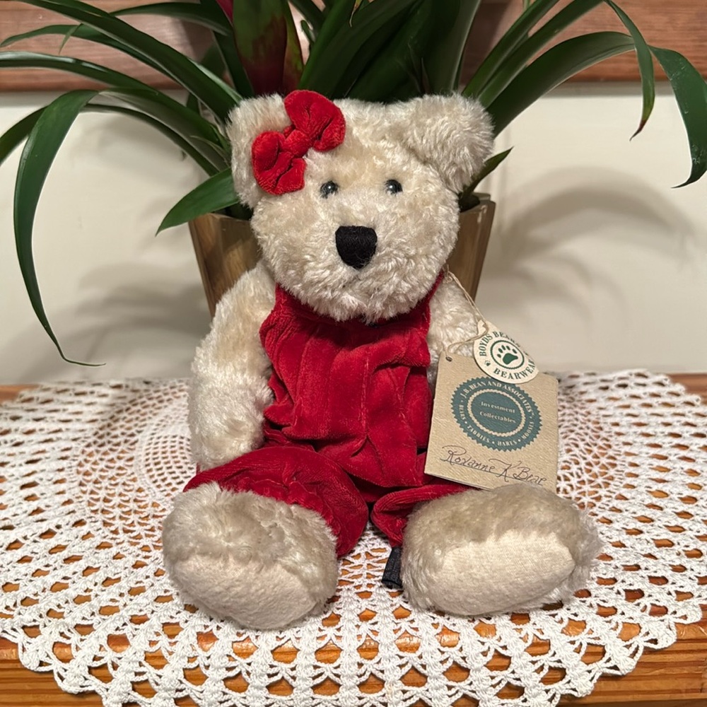 Vintage Boyds Bear “Roxanne Bear”